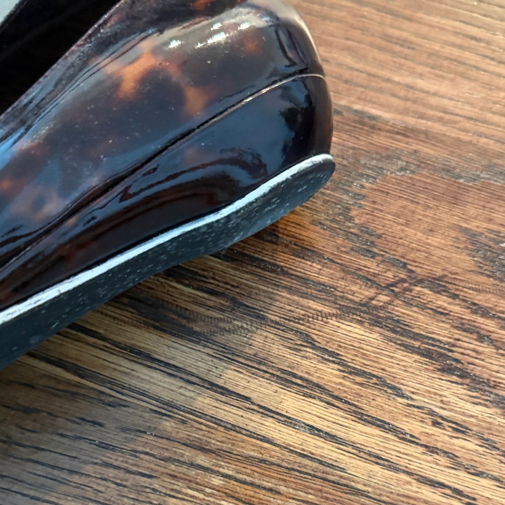 Stuart Weitzman Tortoise Shell Flats - image 6